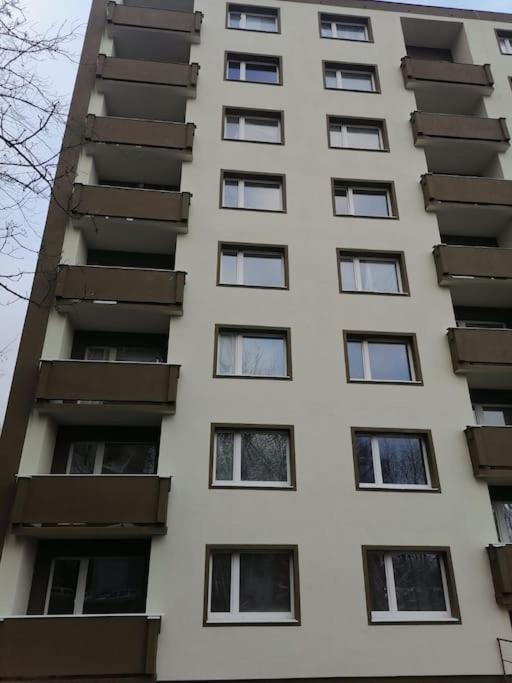 Apartment Charkovska Karlsbad Exterior foto